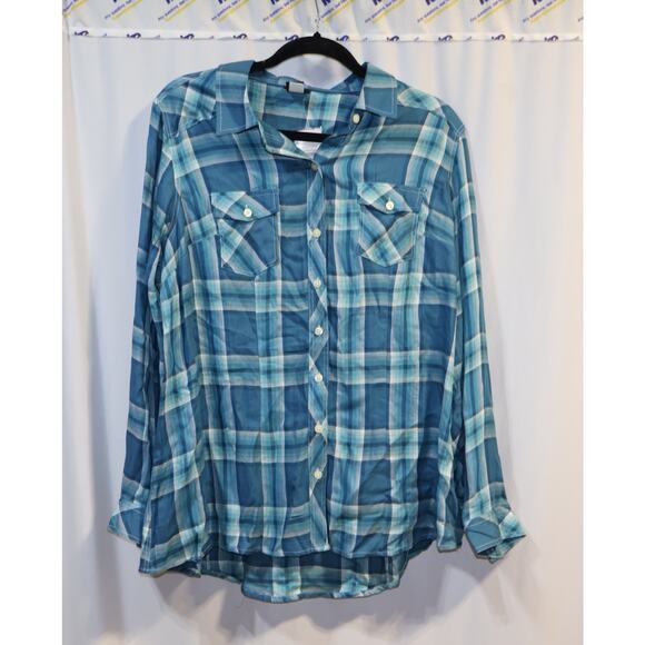 Torrid Blue Plaid Long Sleeve Button Up NWT Size 1 - Picture 1 of 4
